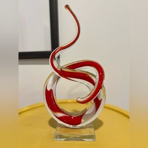 Italian Love Knot Art Glass Figure Sculpture